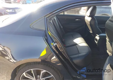 2022 Toyota Corolla Se z USA, uszkodzony, nr VIN 5YFP4MCE2NP128836